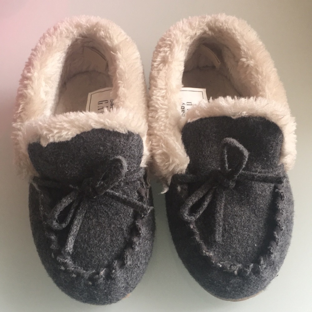 Gap boys Slippers